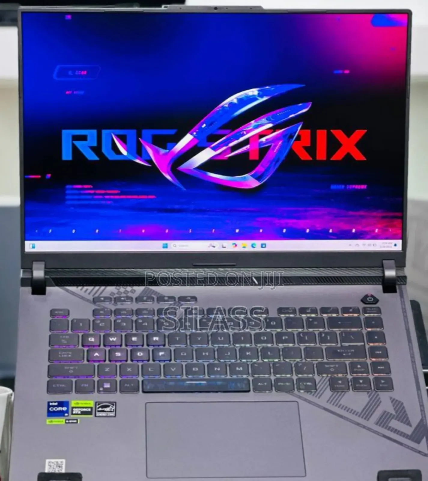 New Laptop Asus ROG Strix G15 16GB Intel Core I9 SSD 1T