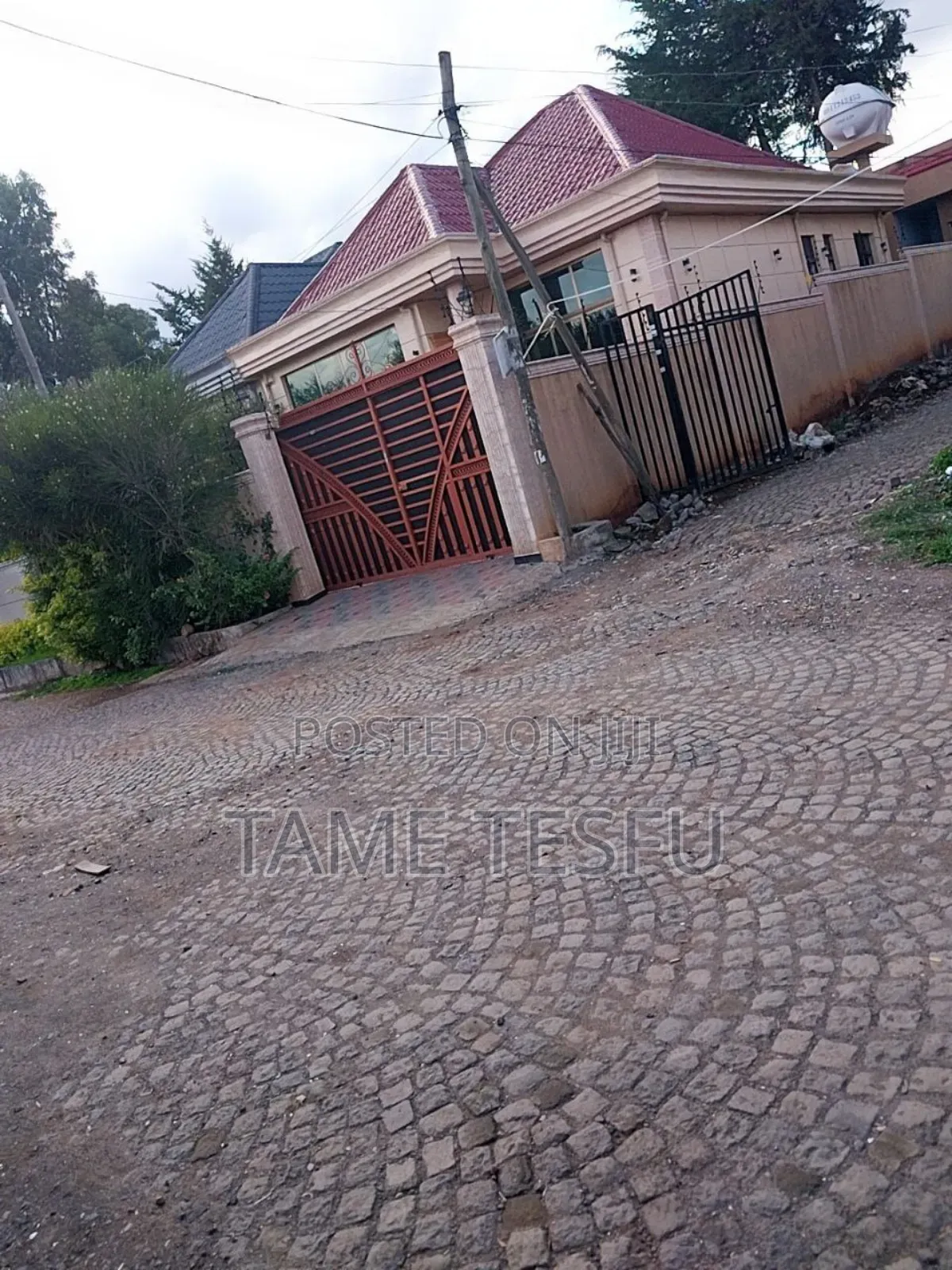 Furnished 3bdrm Villa in Wosene, Yeka for sale