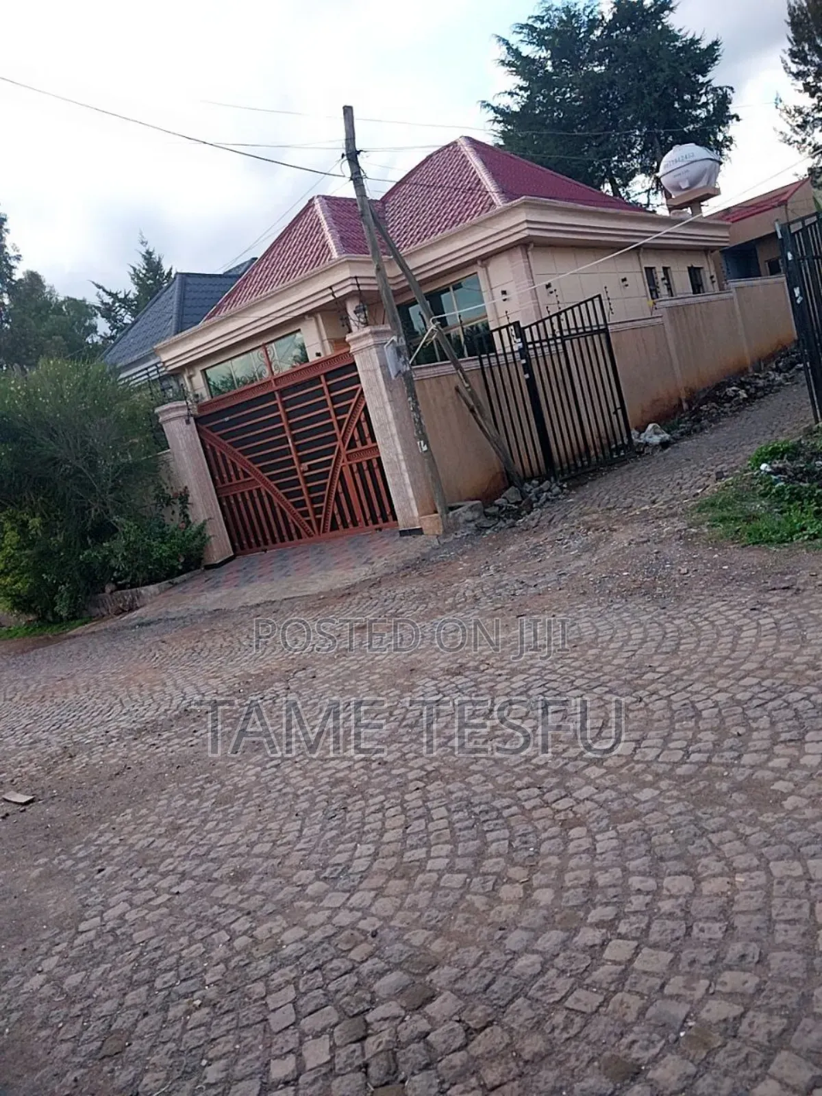 Furnished 3bdrm Villa in Wosene, Yeka for sale