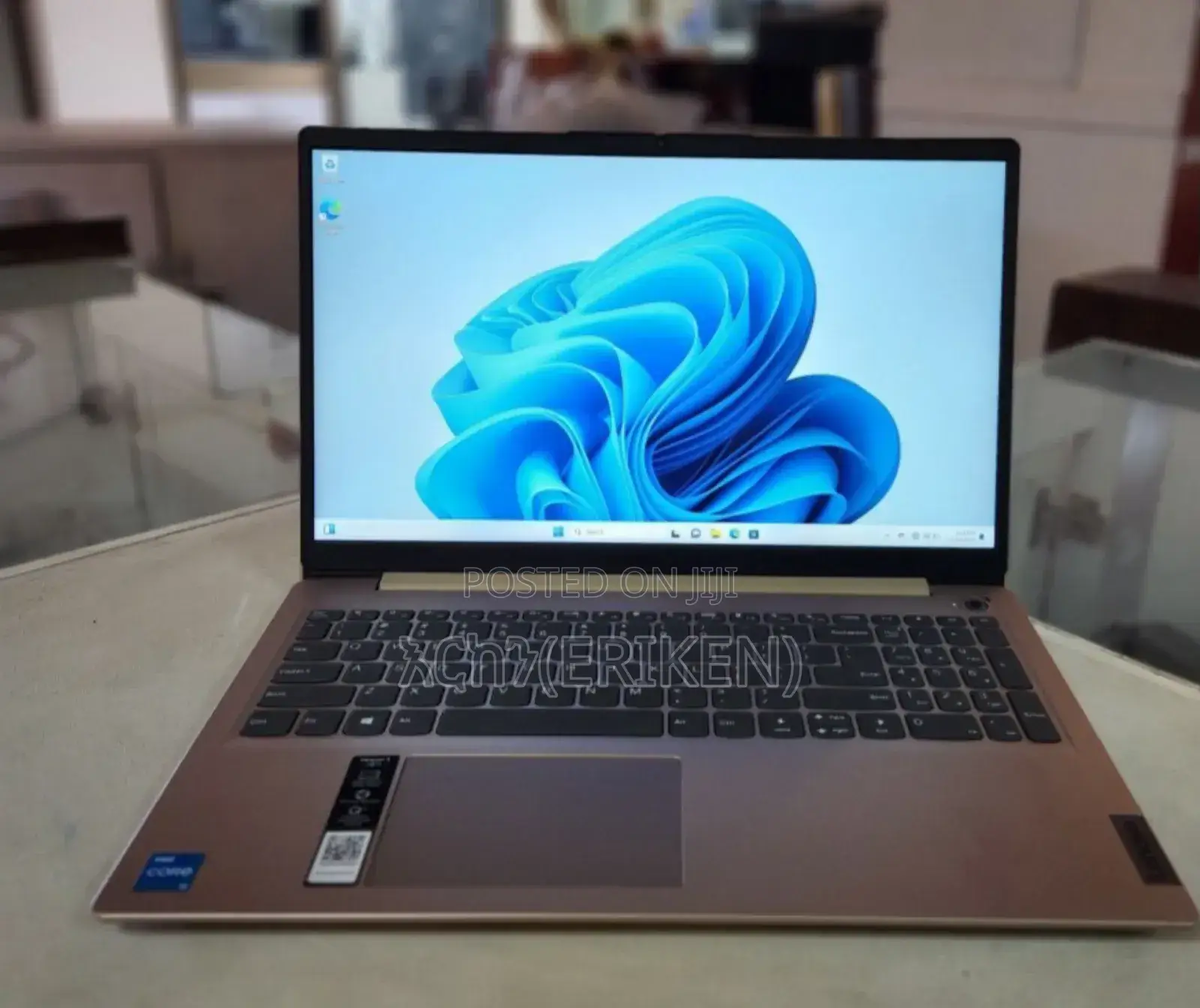 New Laptop Lenovo Ideapad 3 8GB Intel Core I3 SSD 256GB