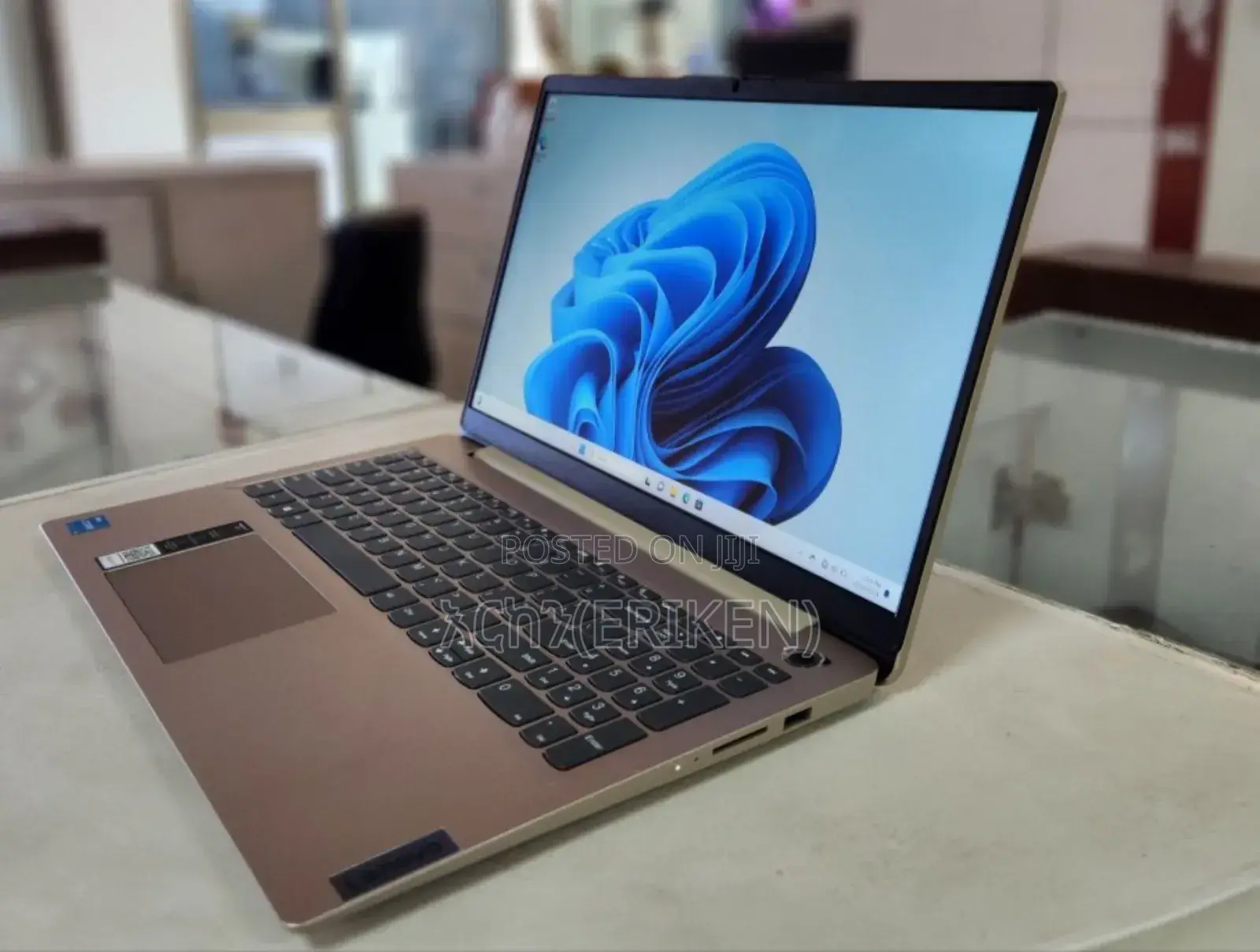 New Laptop Lenovo Ideapad 3 8GB Intel Core I3 SSD 256GB