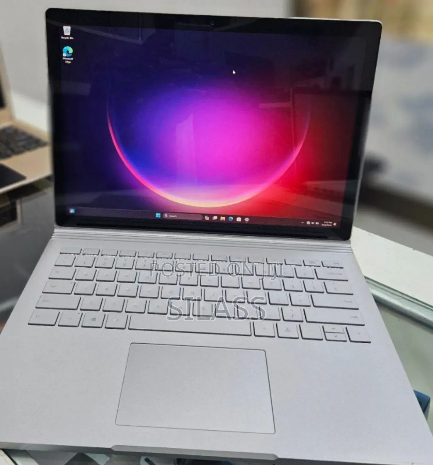 New Laptop Microsoft Surface Book 3 16GB Intel Core I7 SSD 512GB