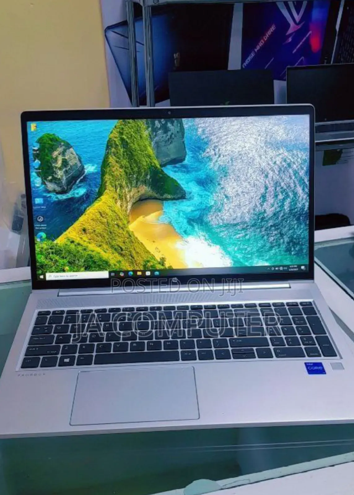 New Laptop HP ProBook 450 G8 18GB Intel Core I7 SSD 512GB