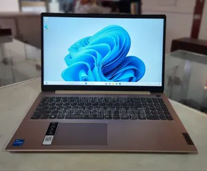 Photo - New Laptop Lenovo Ideapad 3 8GB Intel Core I3 SSD 256GB