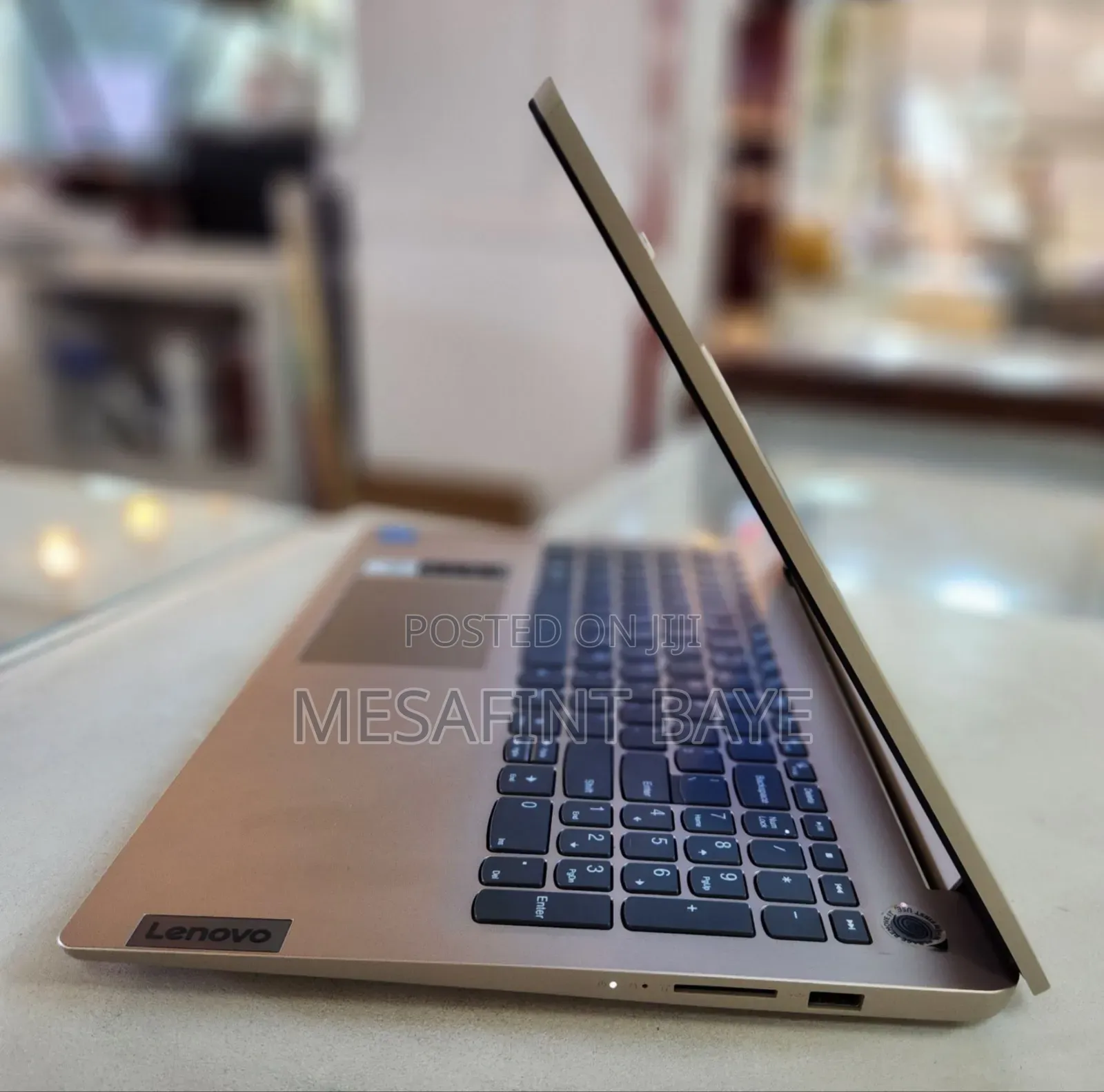 New Laptop Lenovo Ideapad 3 8GB Intel Core I3 SSD 256GB