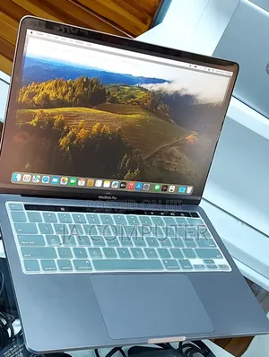 New Laptop Apple MacBook Pro M1 8GB Apple M1 SSD 256GB