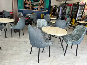 Photo - ጥራት ከምቾት አንድ ላይ ሲሄዱ /Dining Chairs / Cafe / Restaurant