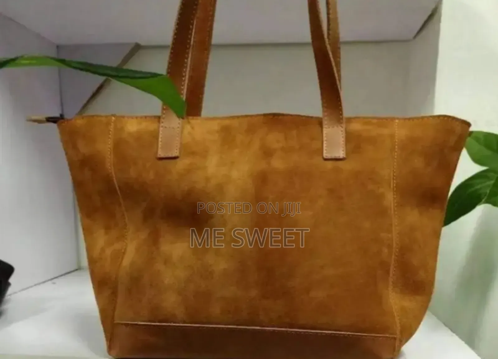 Lezer Bags/ ሌዘርሌዘር ቦርሳዎች