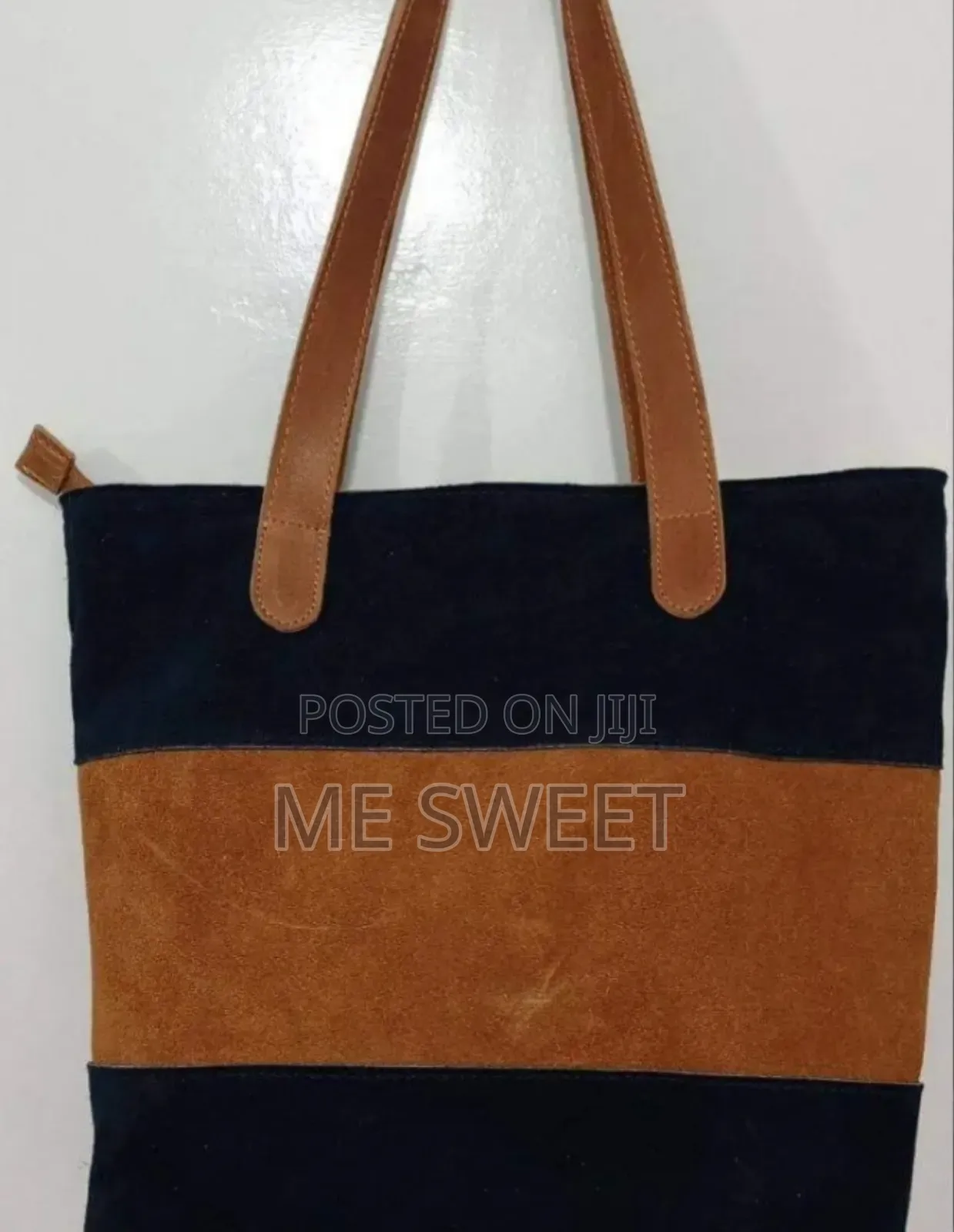 Lezer Bags/ ሌዘርሌዘር ቦርሳዎች