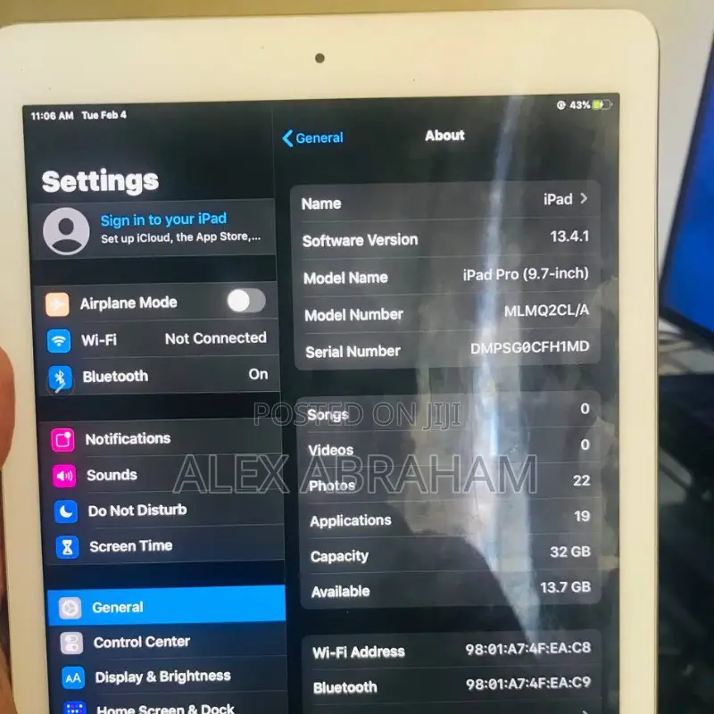 New Apple iPad Pro 9.7 (2016) 32 GB White