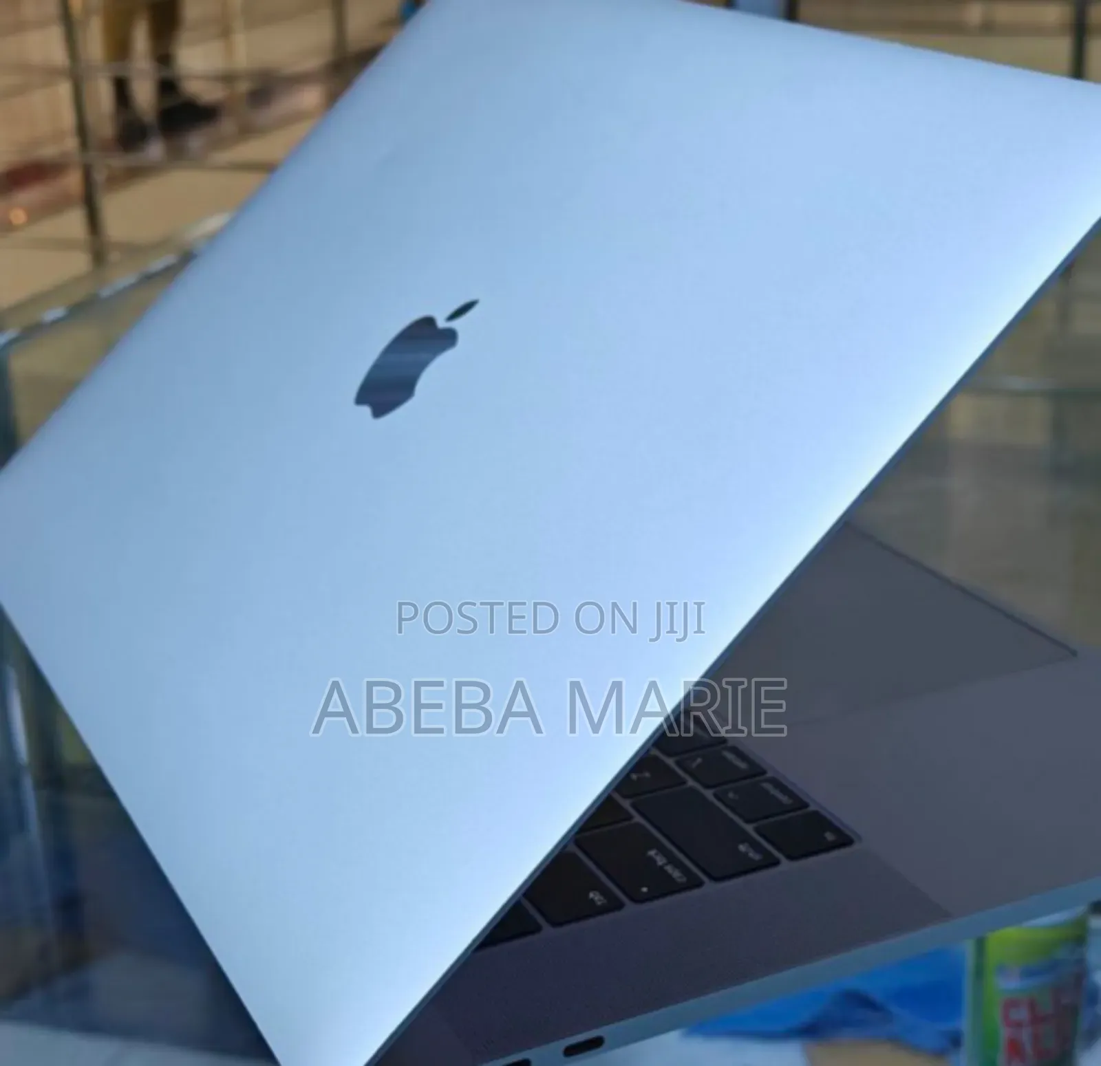 New Laptop Apple MacBook Pro 2019 16GB Intel Core I9 SSD 512GB