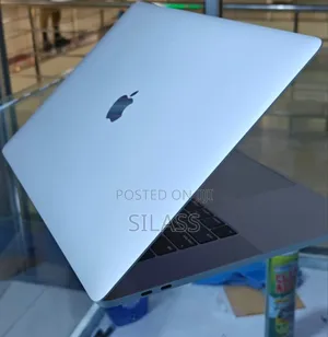 New Laptop Apple MacBook Pro 2019 16GB Intel Core I9 SSD 512GB
