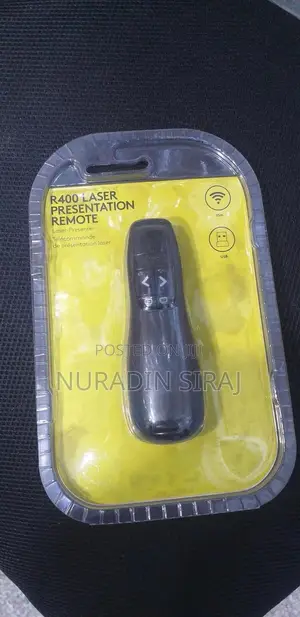 Photo - Presnter or Pointer