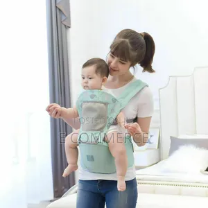 Photo - 4 in 1 Hipseat Multi Carrier
