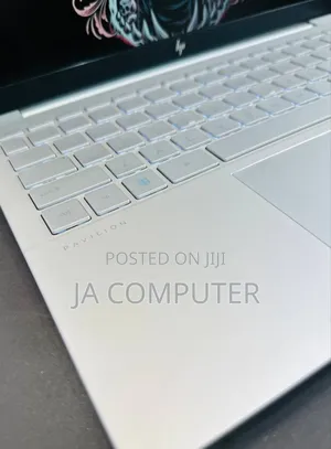 New Laptop HP Pavilion 15 16GB Intel Core I5 SSD 1T