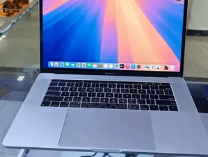 New Laptop Apple MacBook Pro 2019 16GB Intel Core I9 SSD 512GB