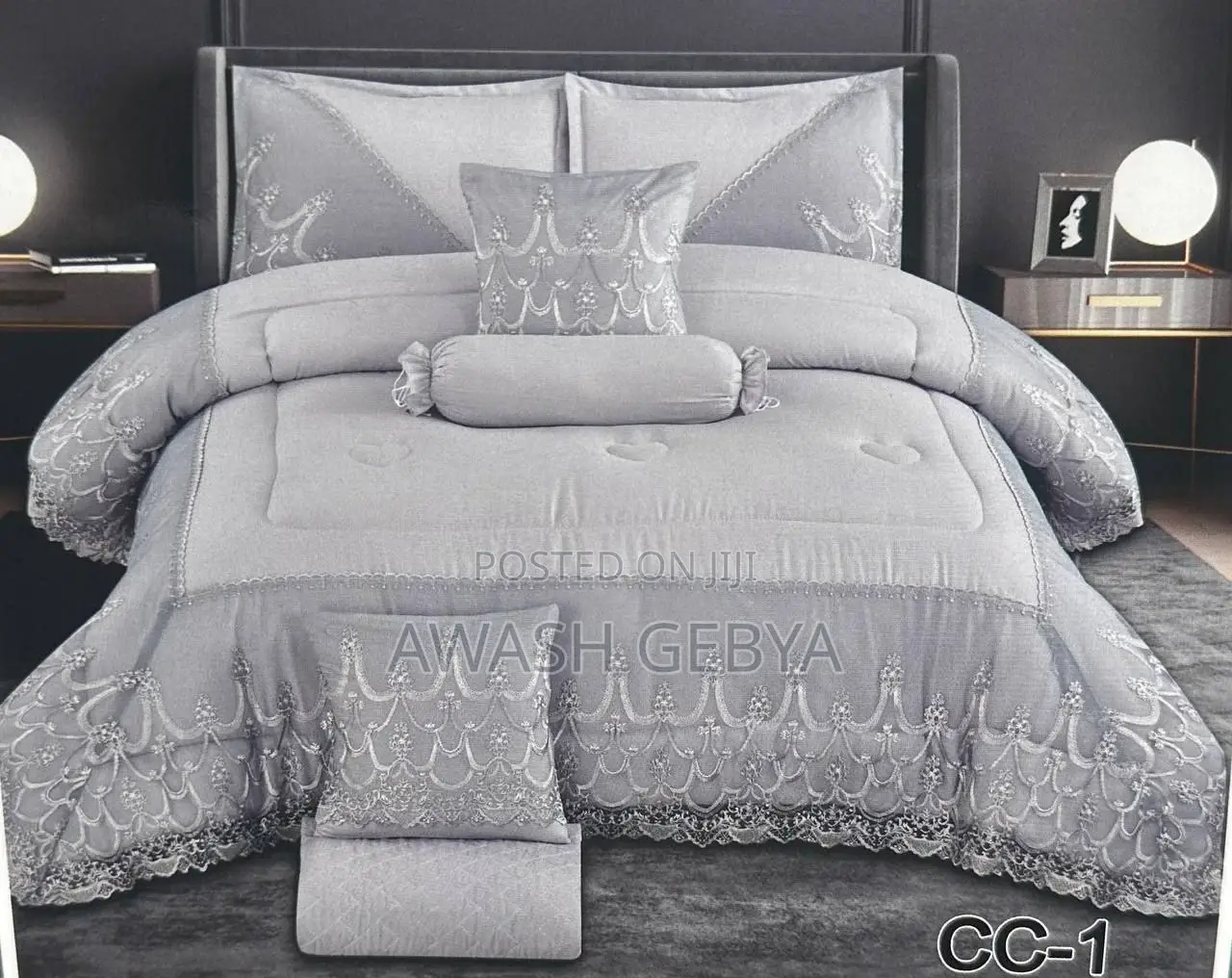 Seven (7) PCS Comforter Set