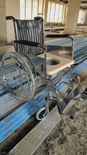 Removable Toilet Wheelchair Foldinga And Flexible