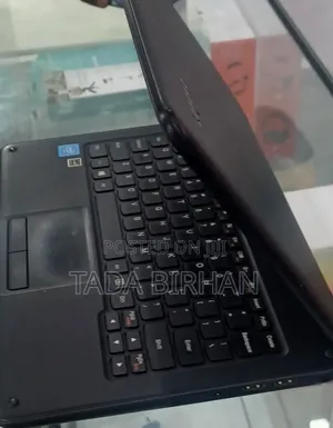 Laptop Lenovo ThinkPad 11e 4GB Intel Pentium SSD 256GB