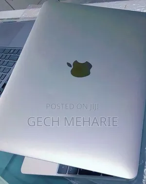 New Laptop Apple MacBook Air 2015 8GB Intel Core M SSD 512GB