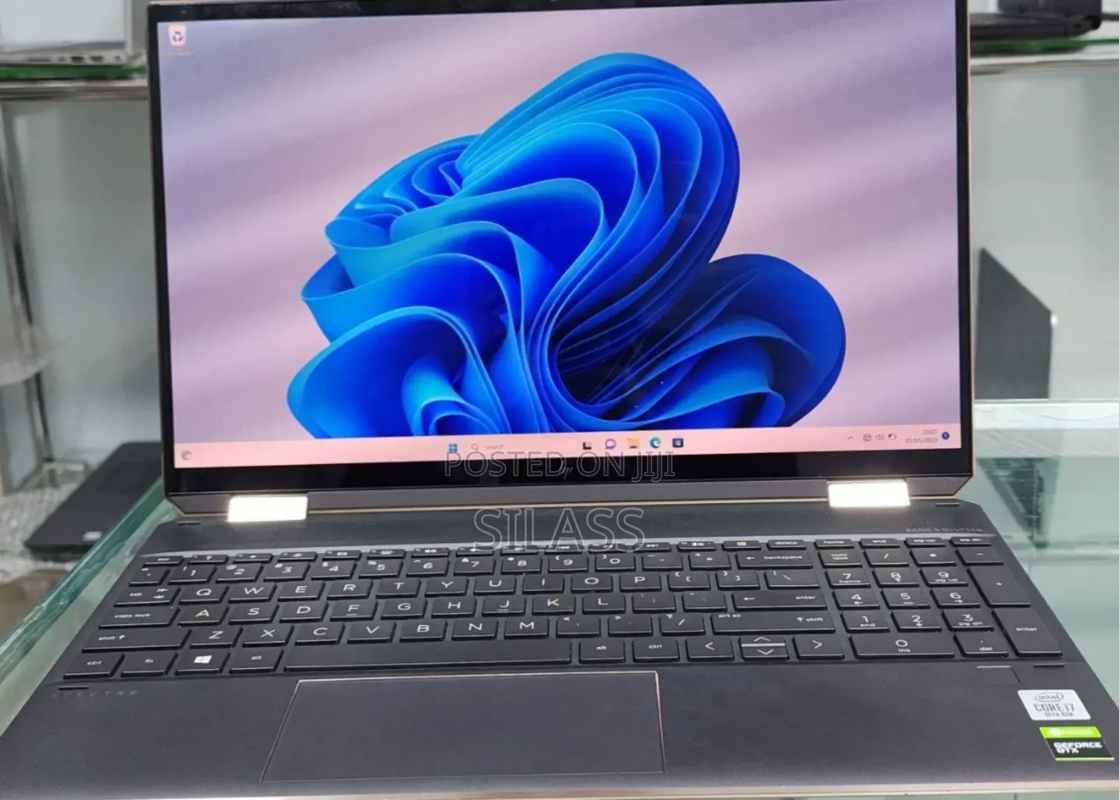 New Laptop HP Spectre X360 16GB Intel Core I7 SSD 512GB