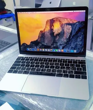 New Laptop Apple MacBook Air 2015 8GB Intel Core M SSD 512GB