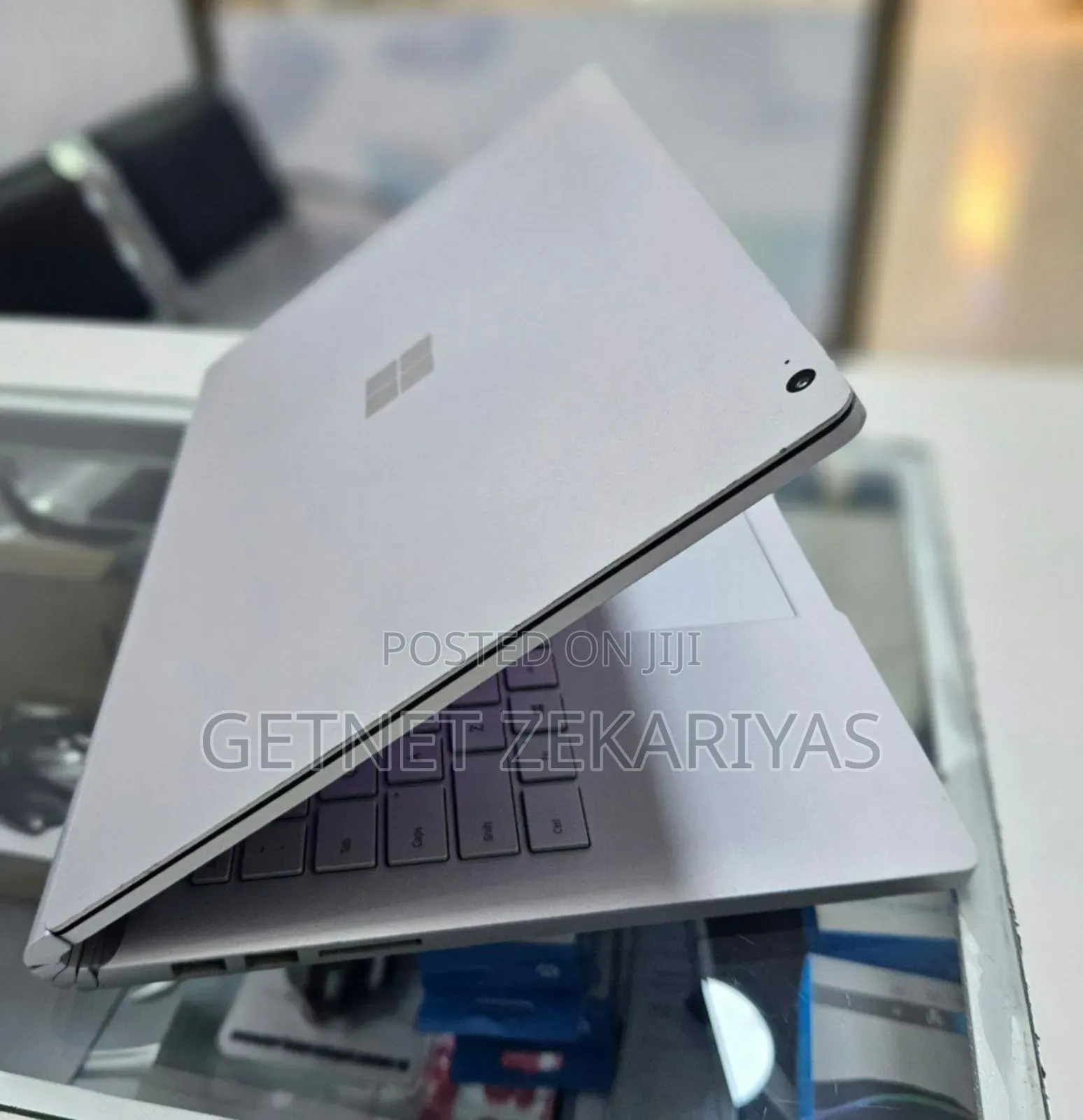 New Laptop Microsoft Surface Book 3 16GB Intel Core I7 SSD 256GB