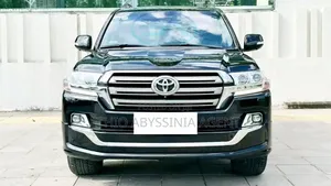 Toyota_lc200_for_rent