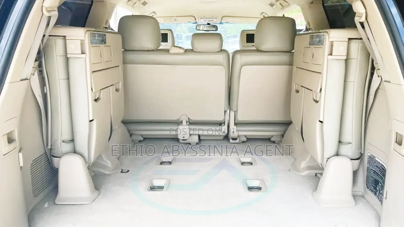 Toyota_lc200_for_rent