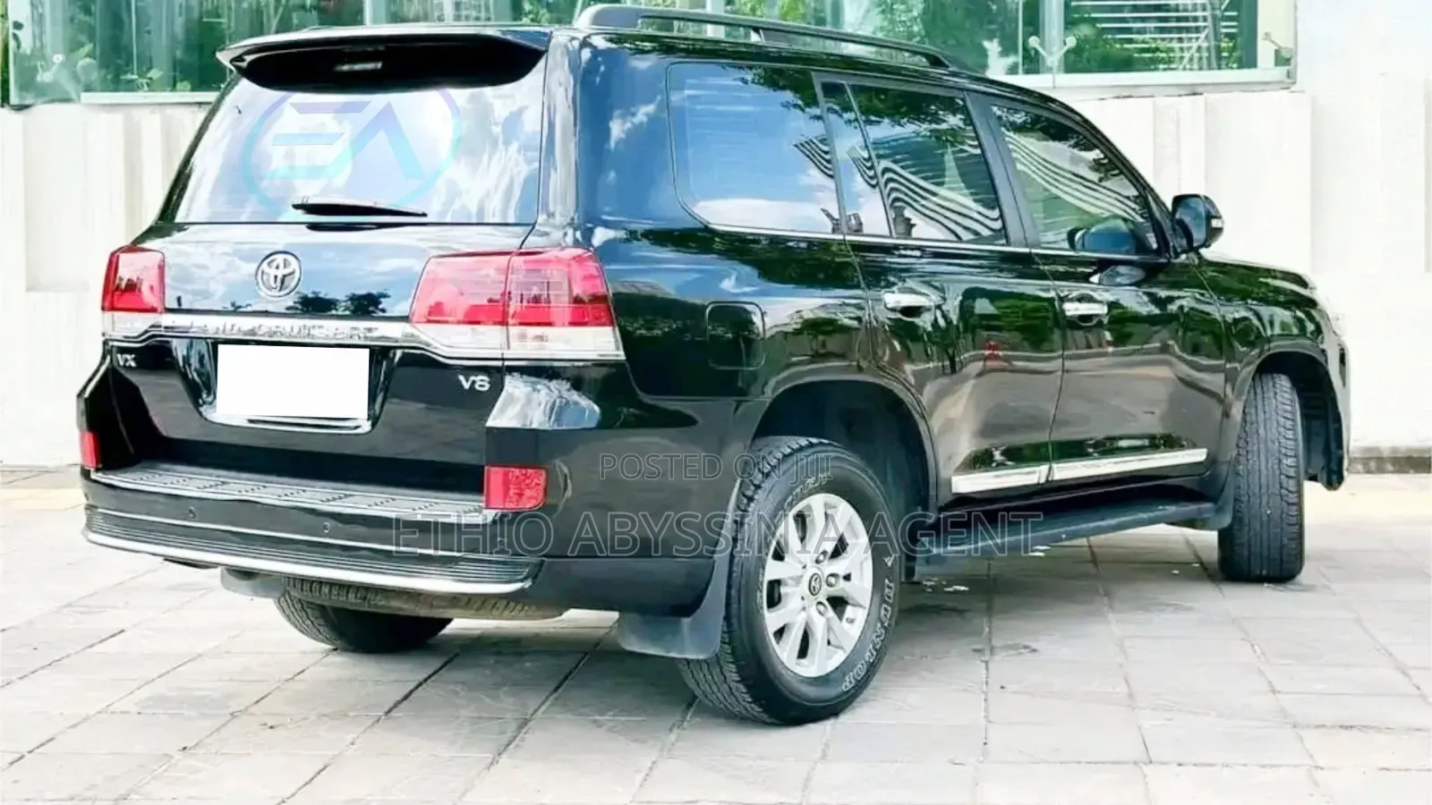 Toyota_lc200_for_rent