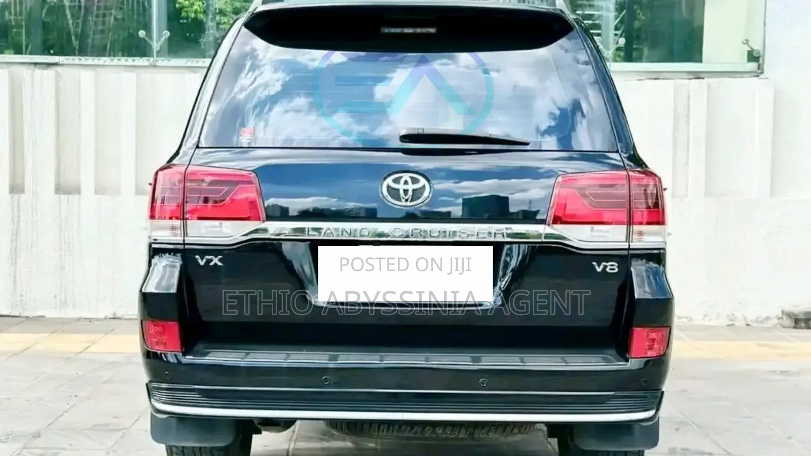 Toyota_lc200_for_rent