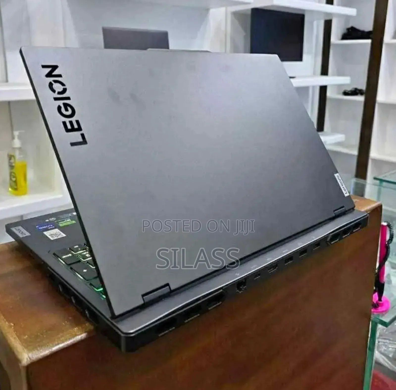 New Laptop Lenovo Legion 5 16GB AMD Ryzen 9 SSD 1T