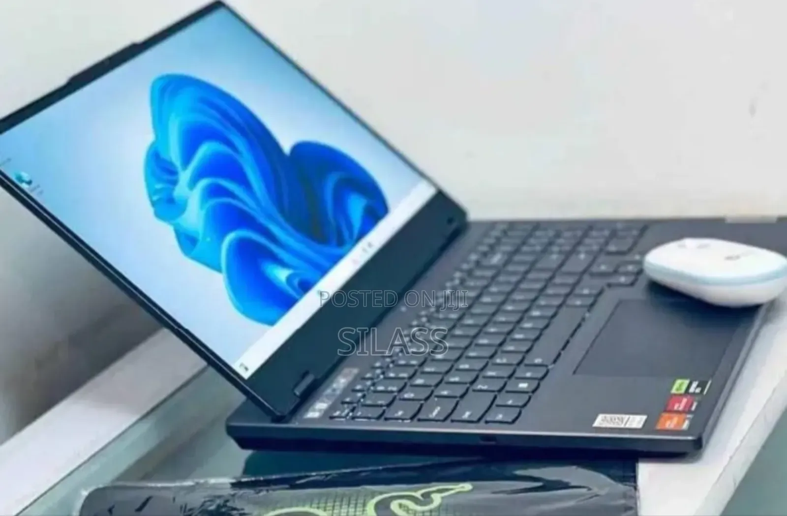 New Laptop Lenovo Legion 5 16GB AMD Ryzen 9 SSD 1T