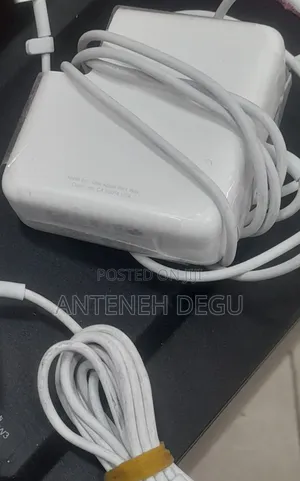 Photo - Apple Macbook Orginal T Type Charger