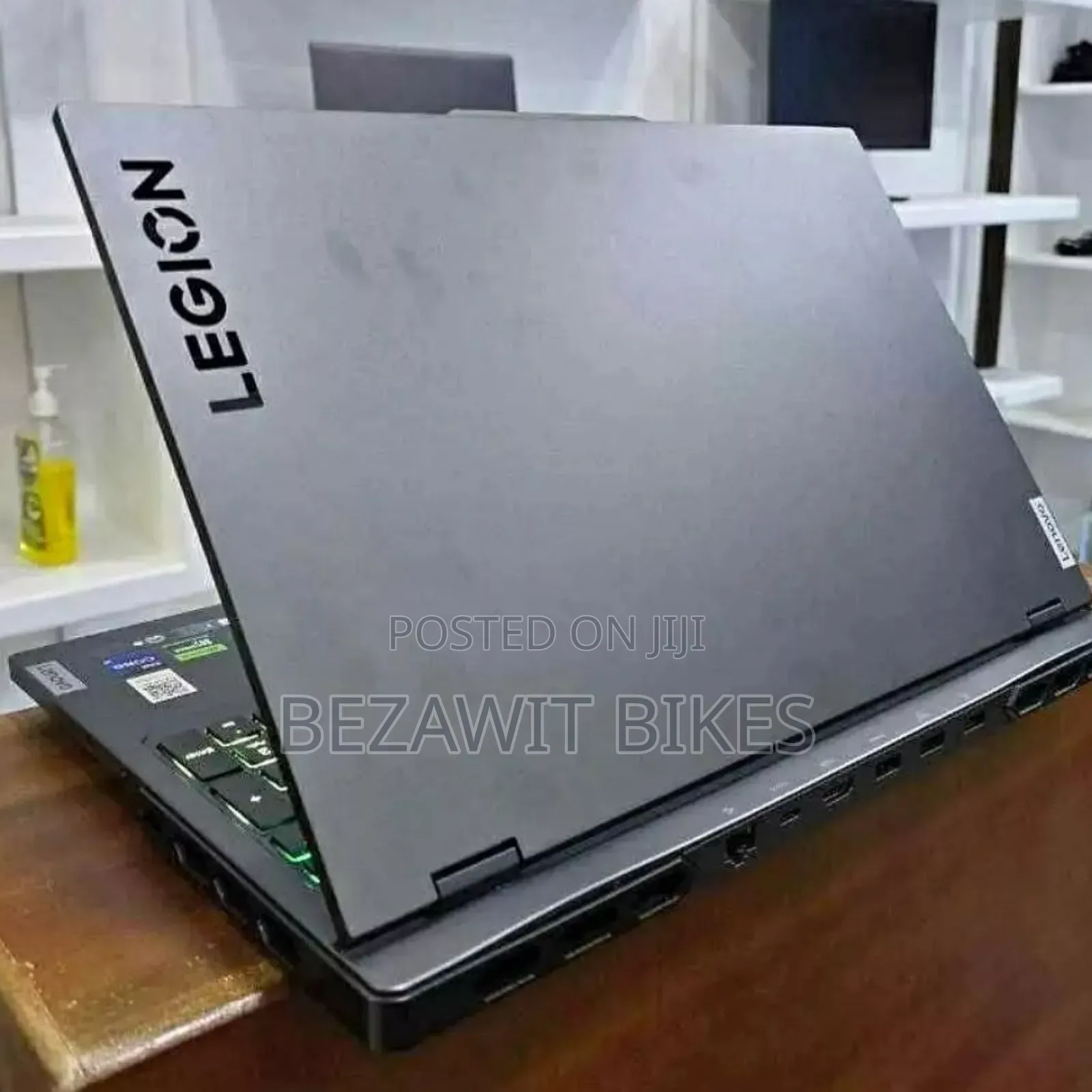 New Laptop Lenovo Legion 5 16GB AMD Ryzen 7 SSD 1T
