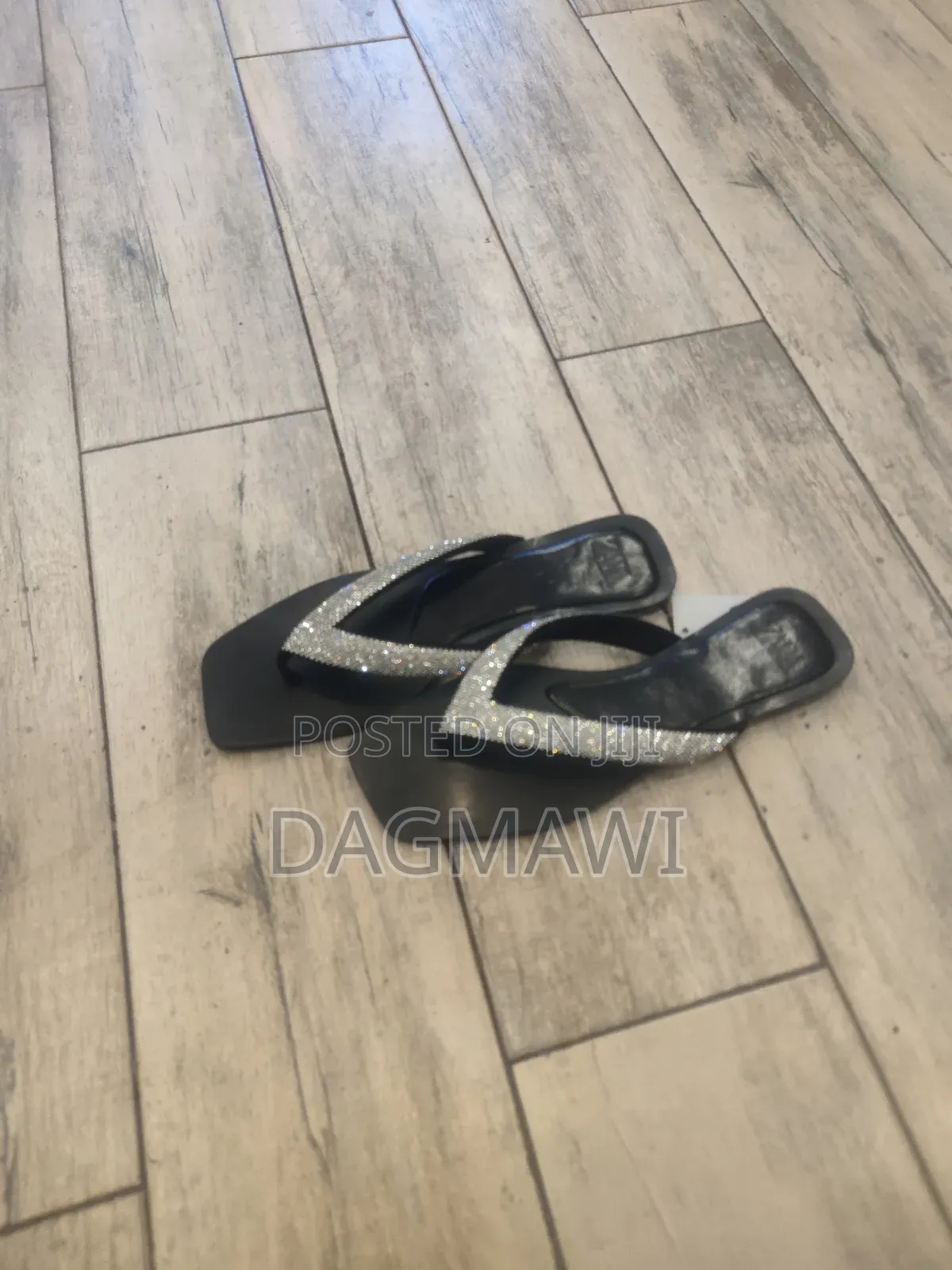 Zara Taco Flat Shoes