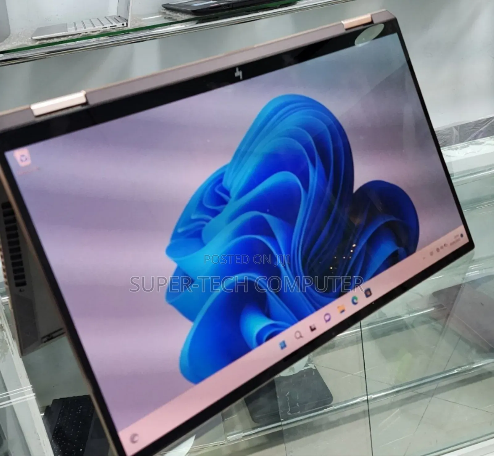 New Laptop HP Spectre X360 16GB Intel Core I7 SSD 512GB