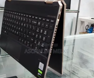 New Laptop HP Spectre X360 16GB Intel Core I7 SSD 512GB