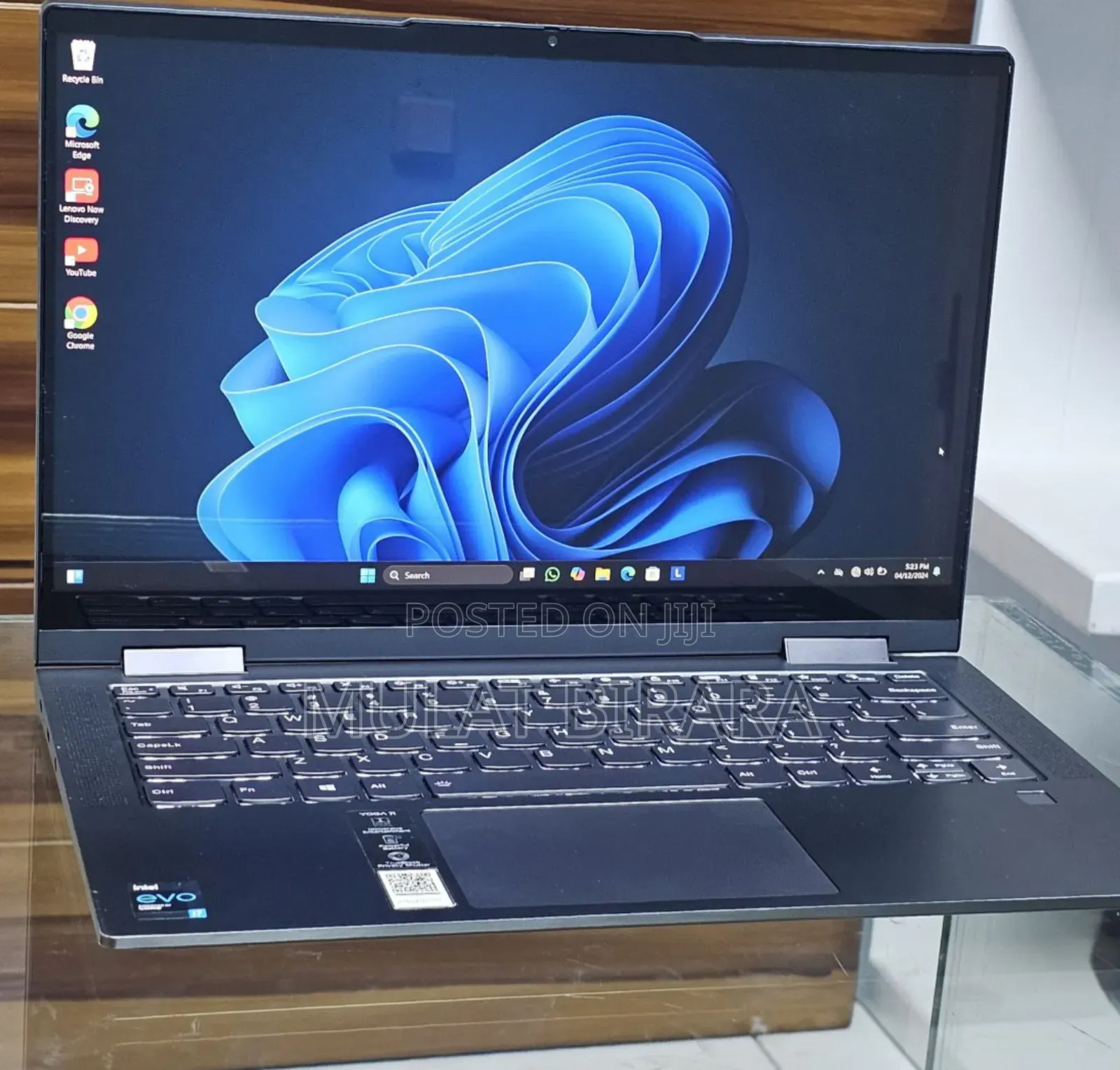 New Laptop Lenovo ThinkPad X1 Yoga Gen 8 12GB Intel Core I7 SSD 512GB