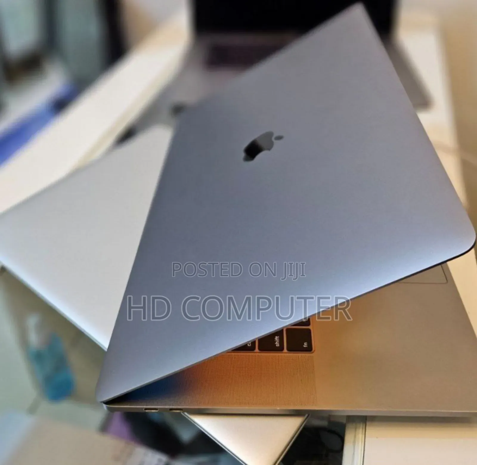 New Laptop Apple MacBook Pro 2019 16GB Intel Core I9 SSD 1T