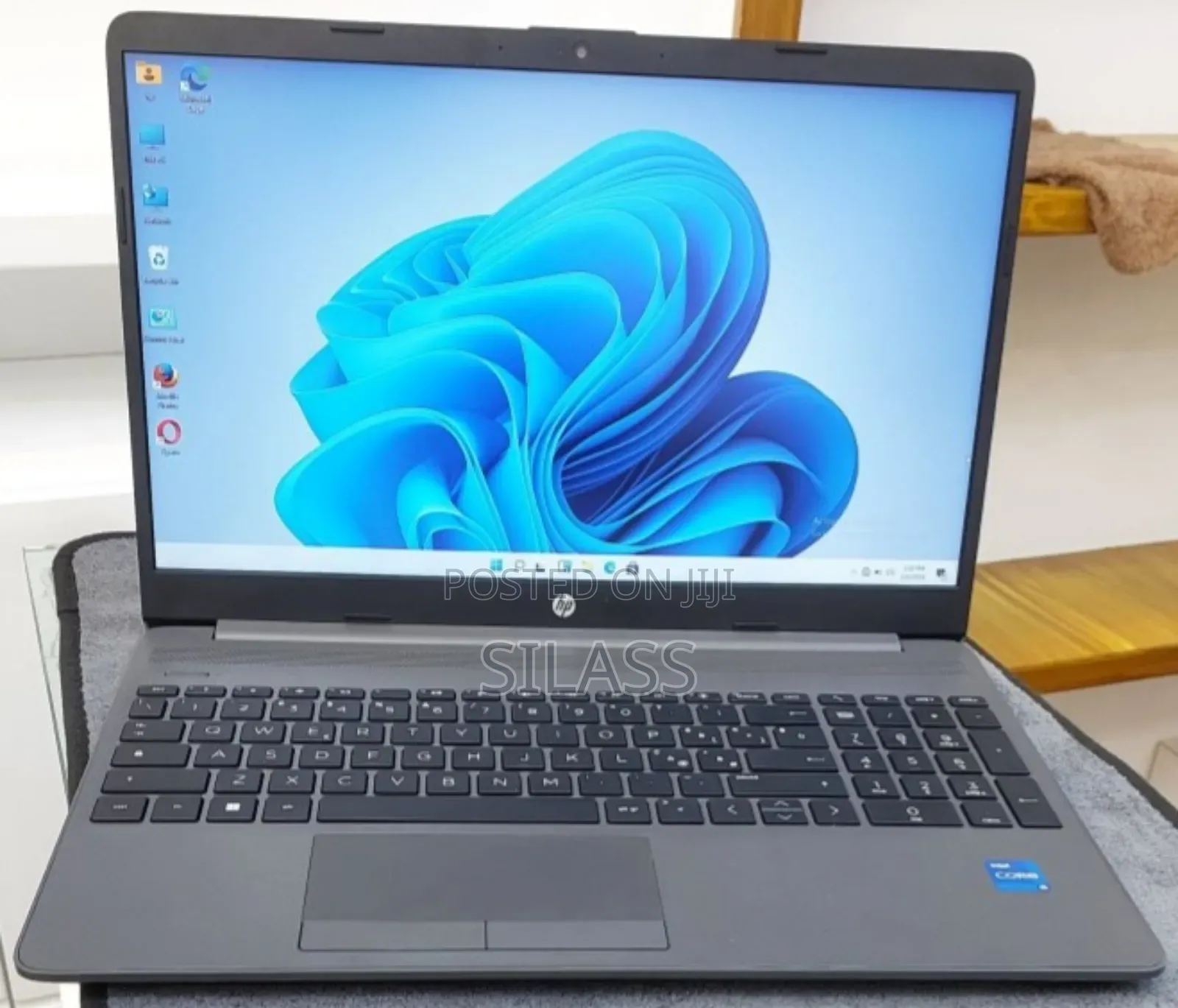 New Laptop HP Stream Notebook 16GB Intel Core I5 HDD 1T