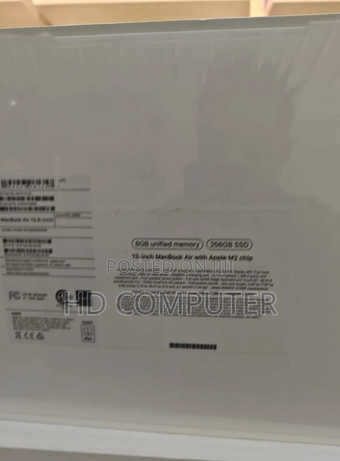 New Laptop Apple MacBook Air 2022 M2 8GB Intel Core M2 SSD 512GB