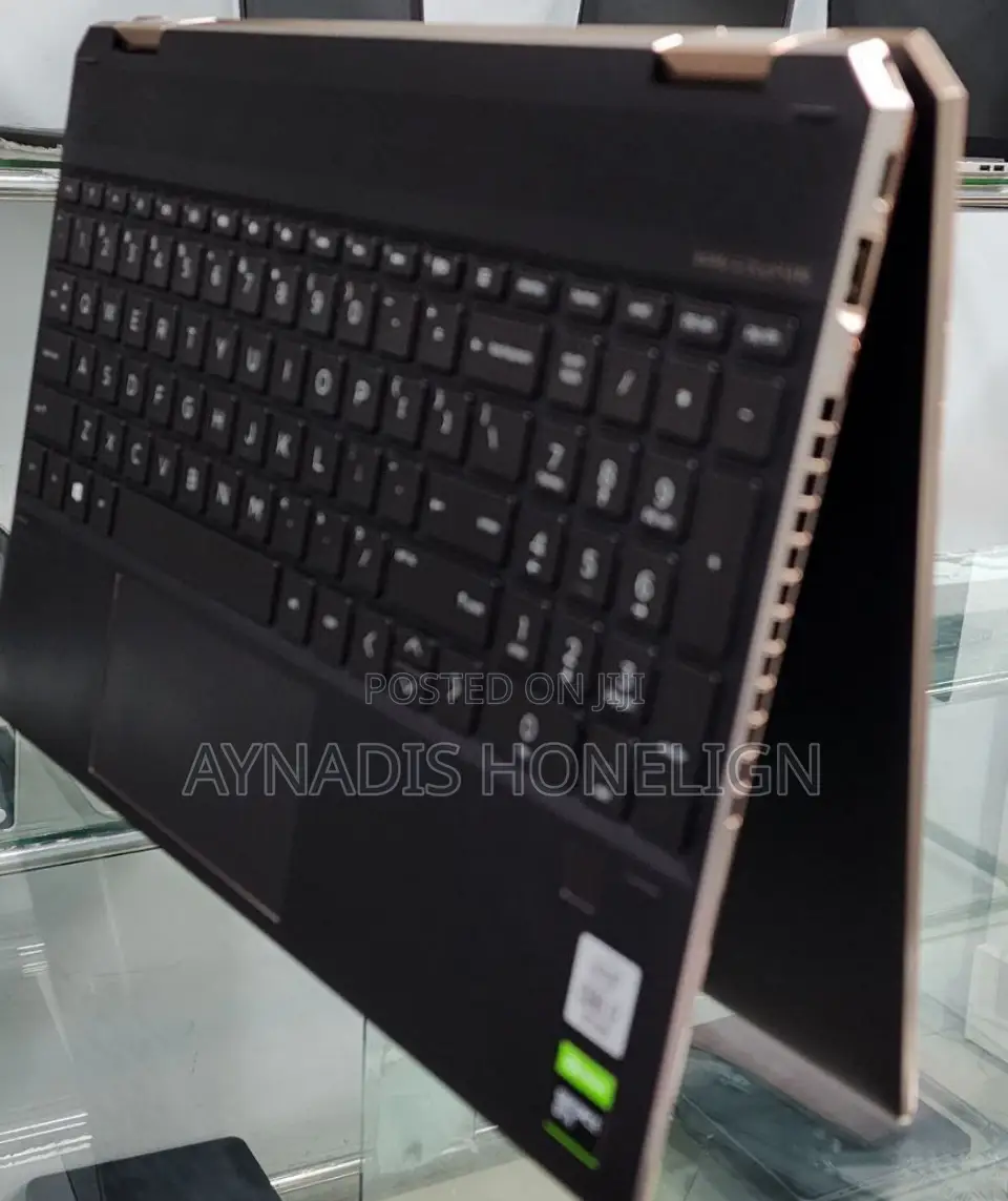 New Laptop HP Spectre 16GB Intel Core I7 SSD 512GB