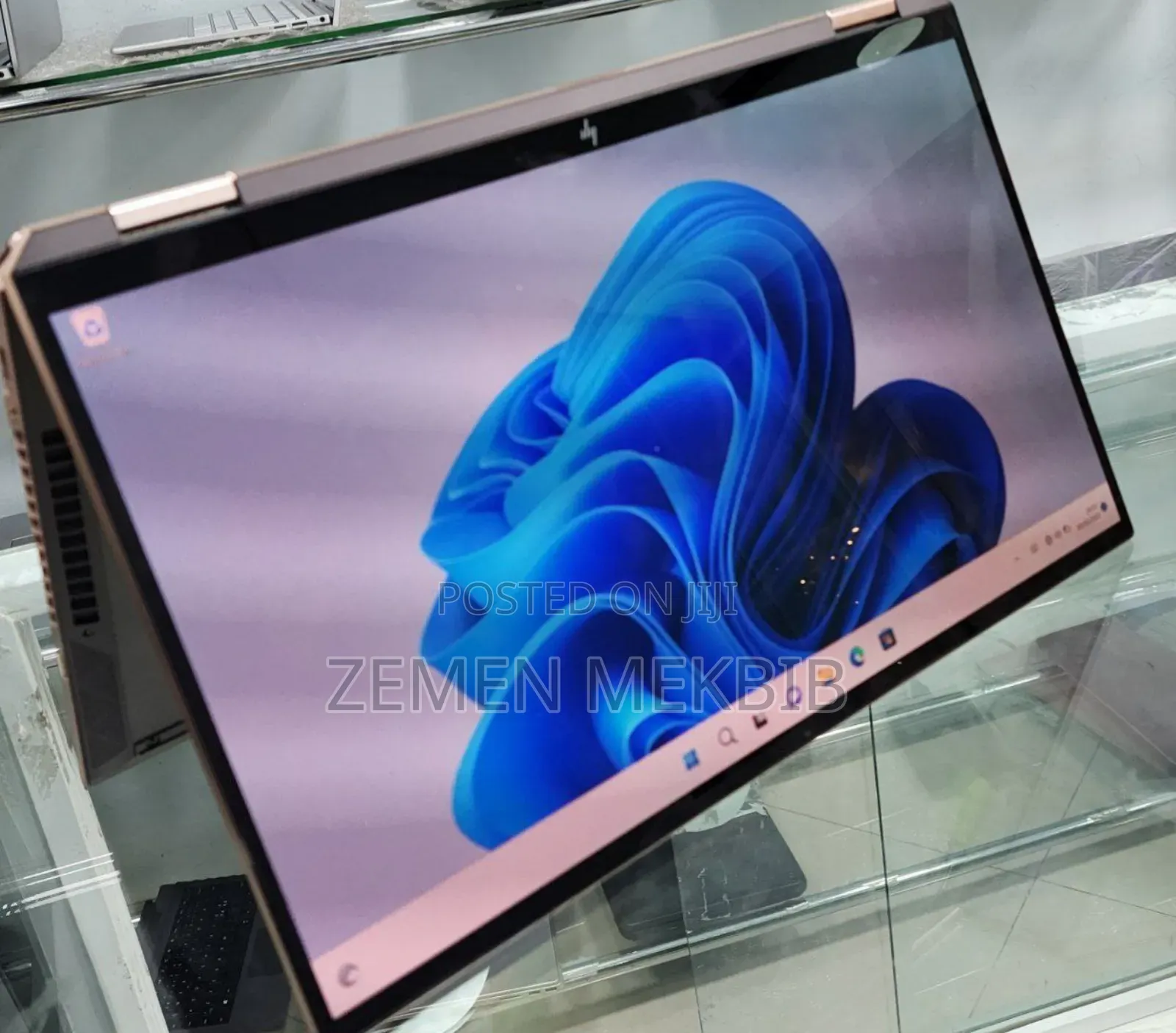 New Laptop HP Spectre X360 16GB Intel Core I7 SSD 512GB