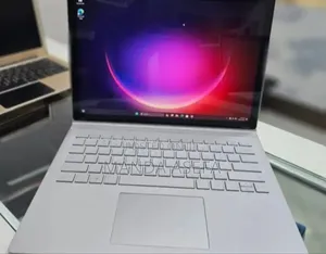 New Laptop Microsoft Surface Book 3 16GB Intel Core I7 SSD 256GB