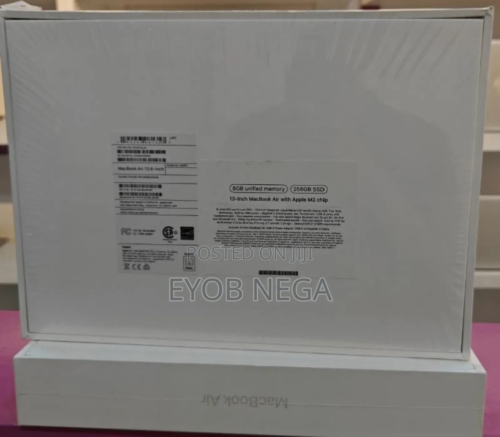 New Laptop Apple MacBook Air 2022 M2 8GB Apple M2 SSD 256GB