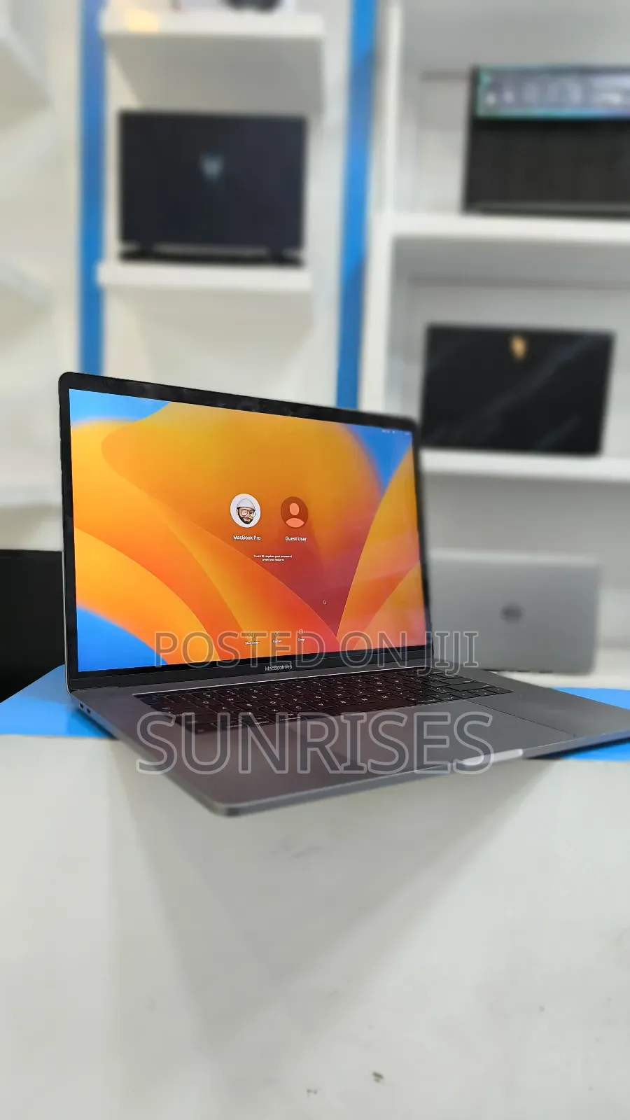 New Laptop Apple MacBook Pro 2017 16GB Intel Core I7 SSD 1T