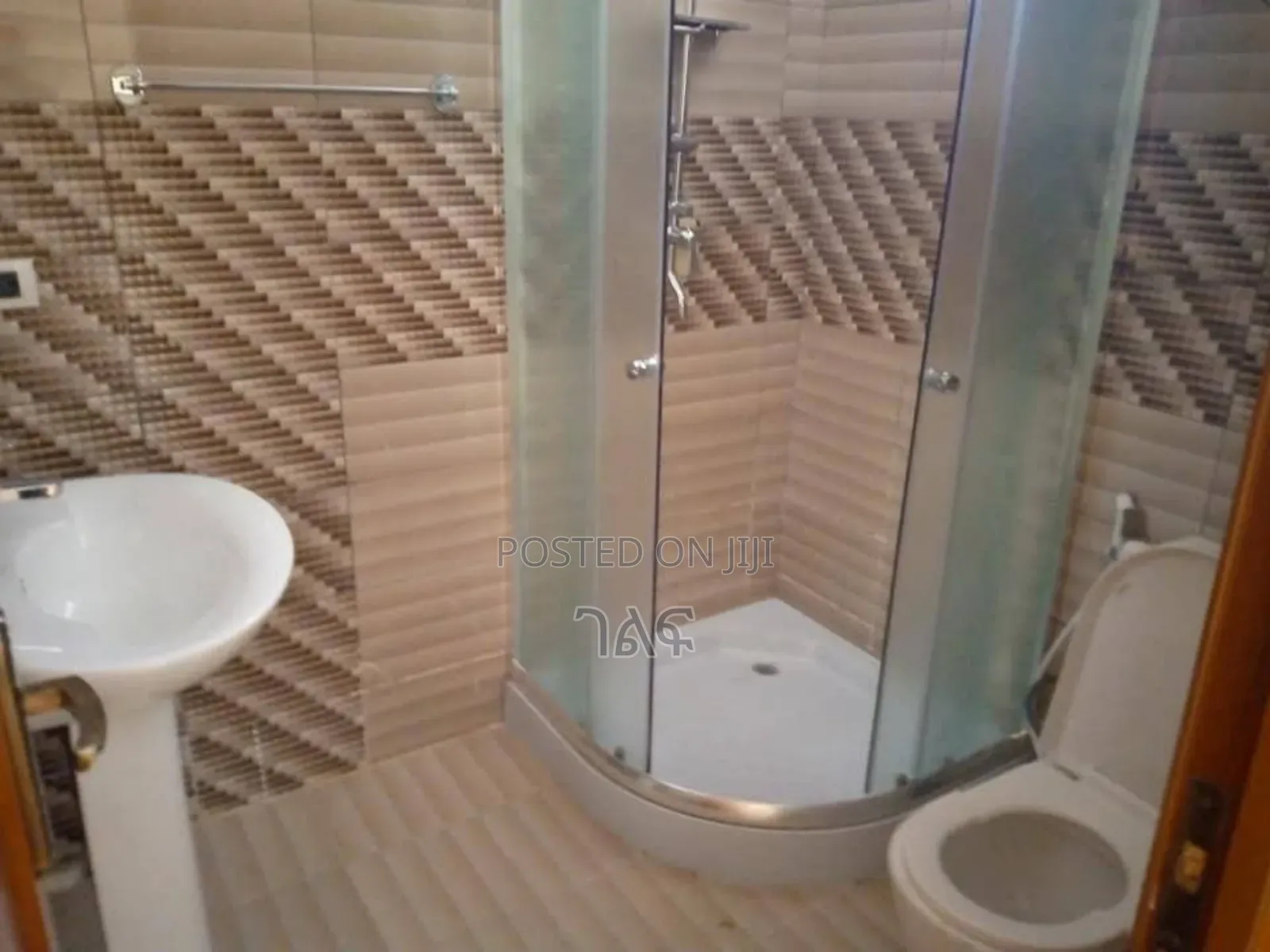 4bdrm Apartment in ባለ 4 መኝታ ቦሌ አትላስ የግል, Bole for sale