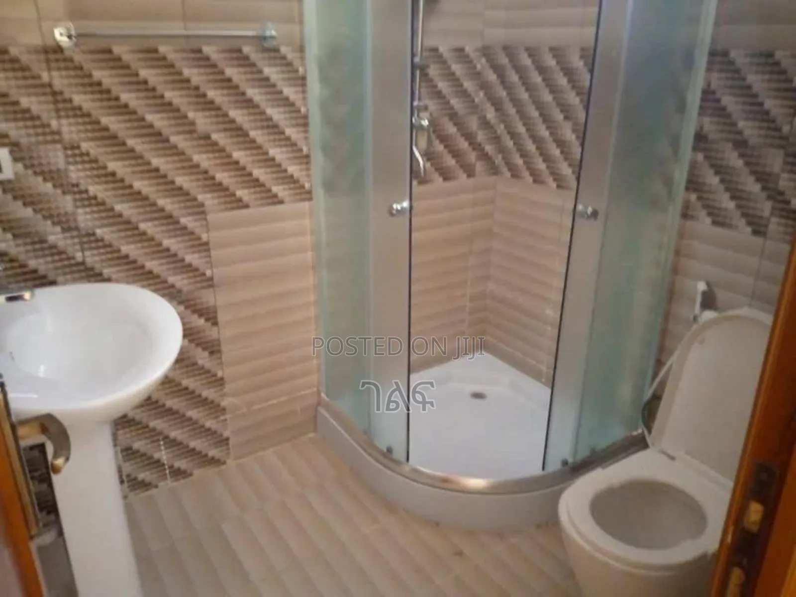 4bdrm Apartment in ባለ 4 መኝታ ቦሌ አትላስ የግል, Bole for sale