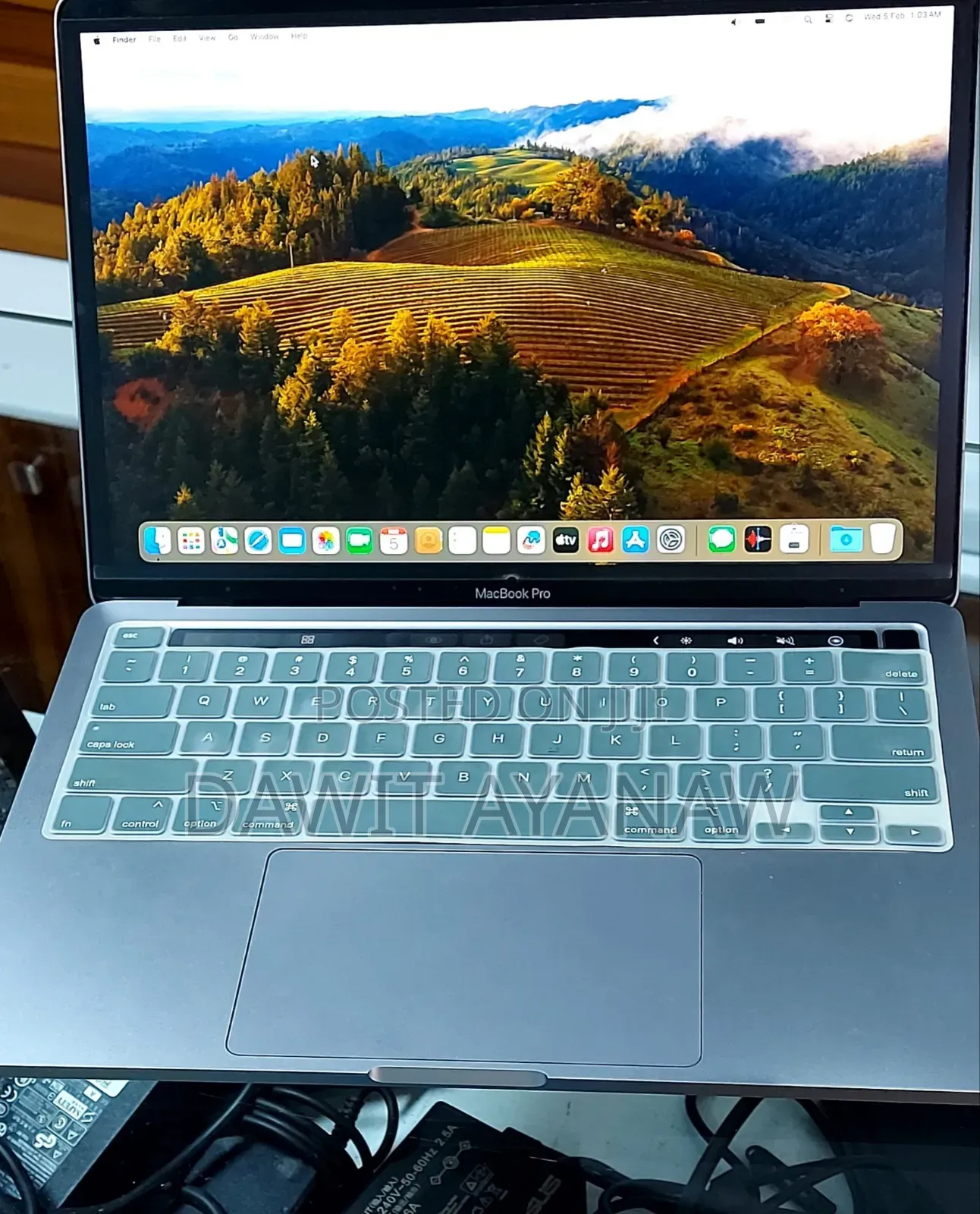 New Laptop Apple MacBook Pro M1 8GB Apple M1 SSD 256GB